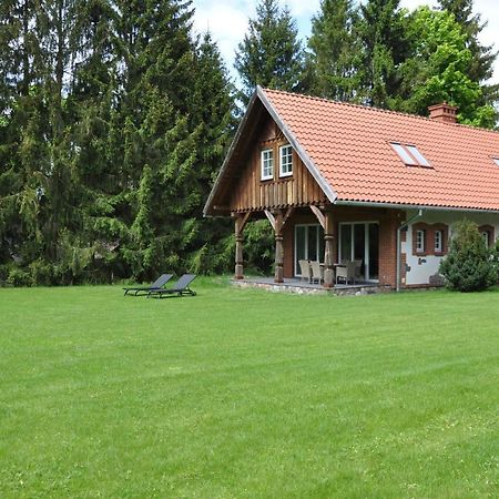 Monte Carvick Nad Jeziorem Seksty Karwik Ngoại thất bức ảnh