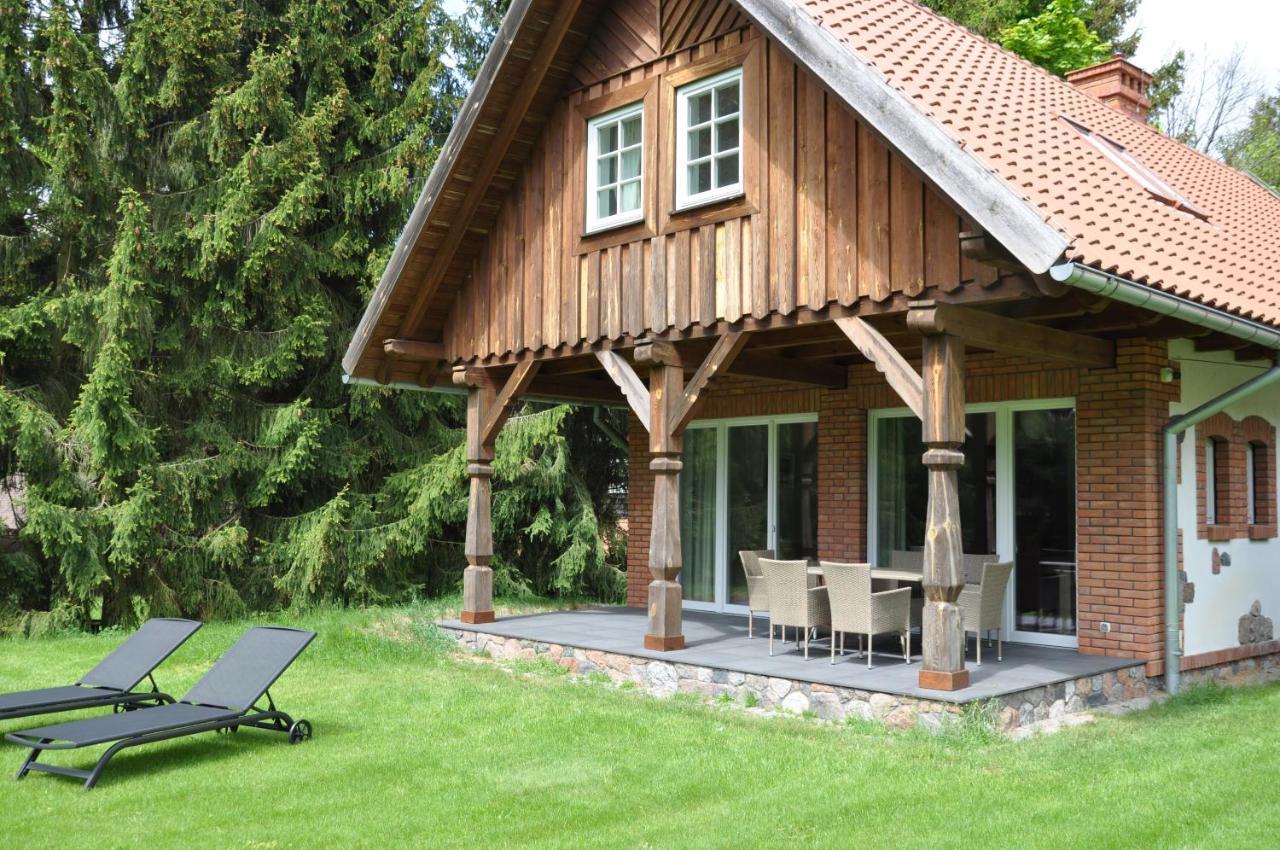 Monte Carvick Nad Jeziorem Seksty Karwik Ngoại thất bức ảnh
