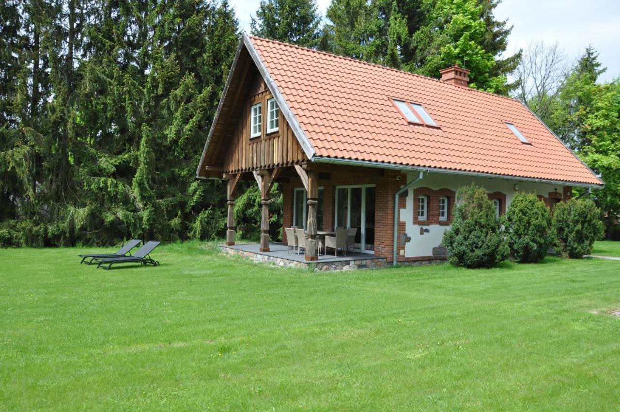Monte Carvick Nad Jeziorem Seksty Karwik Ngoại thất bức ảnh